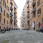San Lorenzo Bridge House